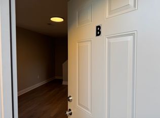 1304 Cherrycrest Dr #B, Durham, NC 27704