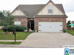 1019 Kerry Dr, Calera, AL 35040