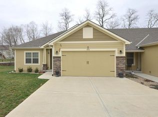 14836 Ashmont Ln, Smithville, MO 64089
