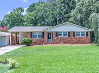 316 Marietta Dr, Greenwood, SC 29646