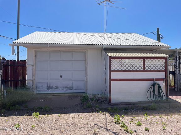 5th image of 56 E LYNN Way