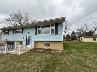 321 Coyier Ln, Madison, WI 53713