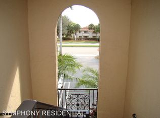 8203 W Sample Rd APT 25, Coral Springs, FL 33065