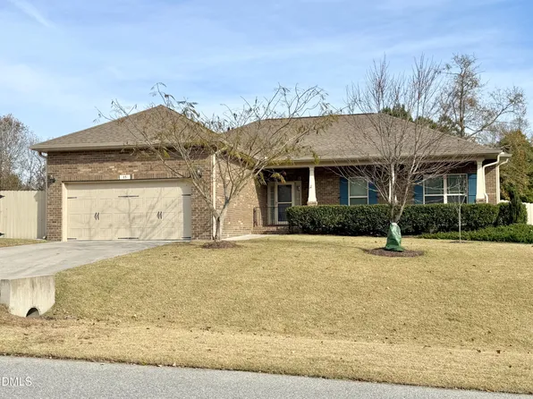 15 Cedar Falls Way, Angier, NC 27501