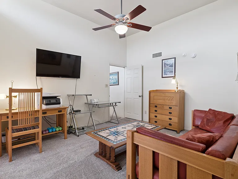 11103 W Caron Ct — Photo 24