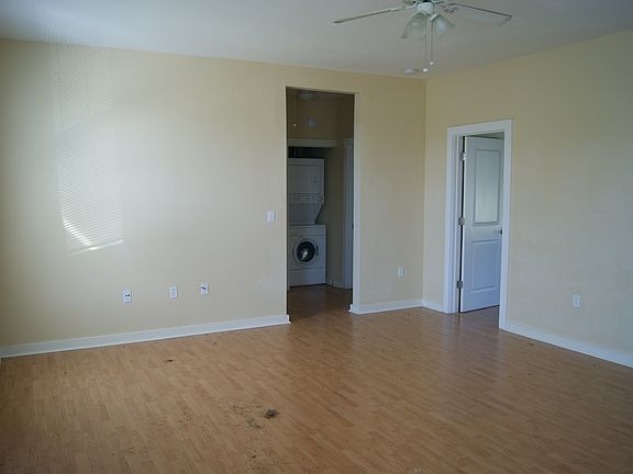 3rd image of 2220 Saint Croix Ave