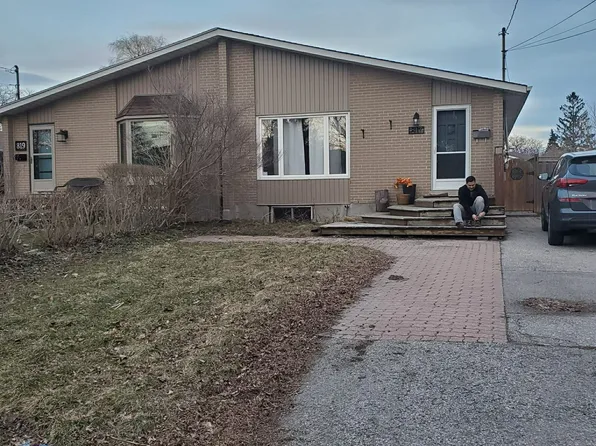 817 Sanok Dr #Basement, Pickering, ON L1W 2R1