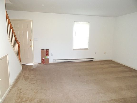 Entrance & Living Room