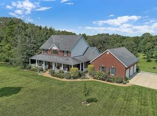 587 Country View Ln, Washington, MO 63090