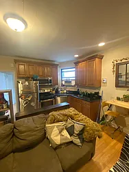 Rented by Bouklis Group