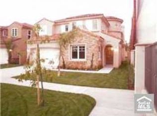 3401 W 11th St, Santa Ana, CA 92703