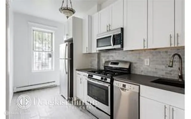 Rented by Douglas Elliman | media 5