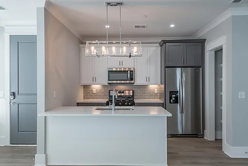 8 Sanctuary Ct Photo 1