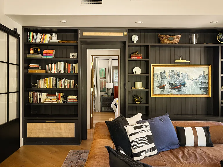 1028 Summit Ave #A — Photo 22