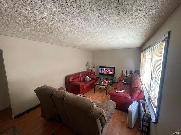 2nd image of 6113 Avila Dr