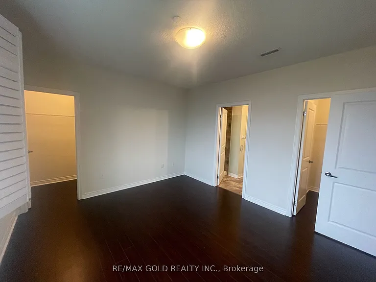 7325 Markham Rd #820 — Photo 13