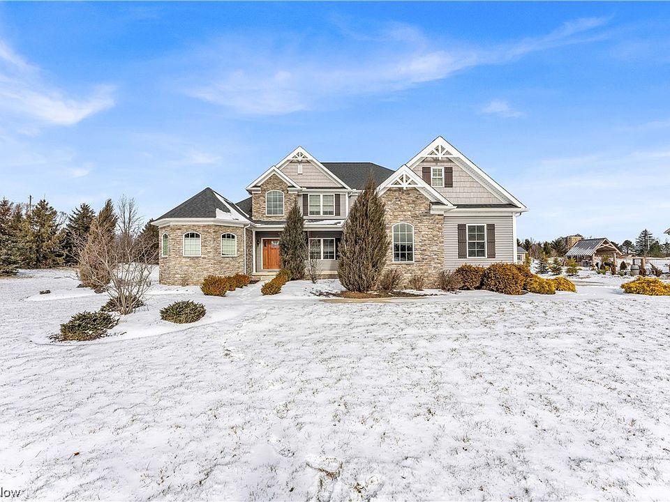 2161 Nottinghill Dr, Hinckley, OH 44233 Zillow