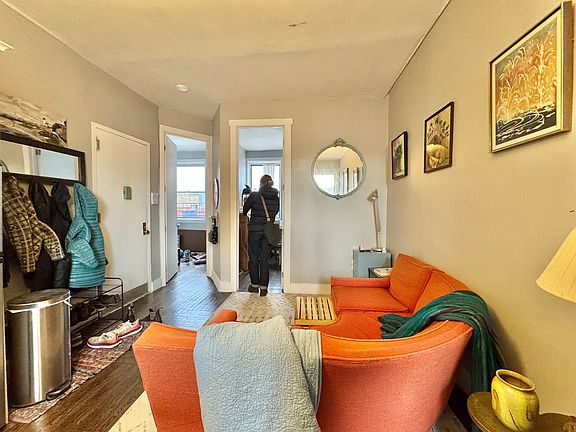 3rd image of 600 Lincoln Pl #4L
