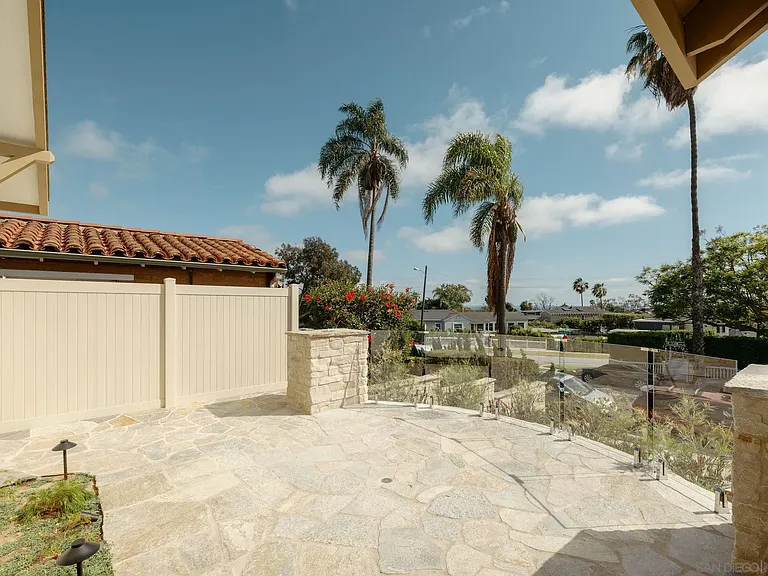 5503 Linda Rosa Ave — Photo 19