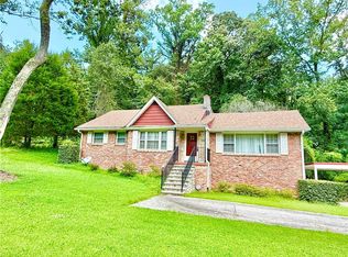 2177 Connally Dr, East Pt, GA 30344