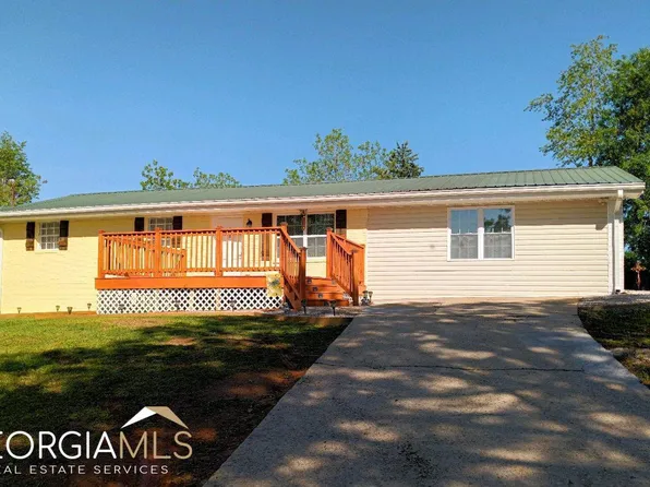 224 Lipham St, Bowdon, GA 30108