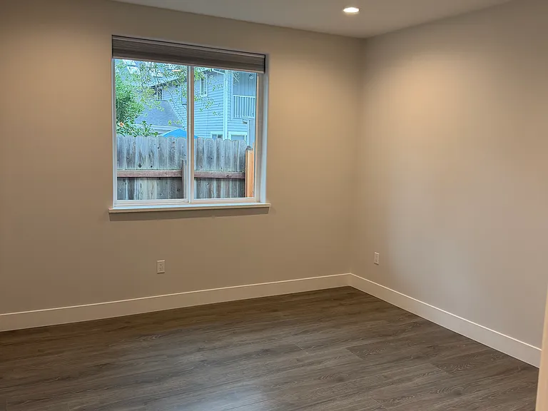 3624 Azell Rd #3620 — Photo 2