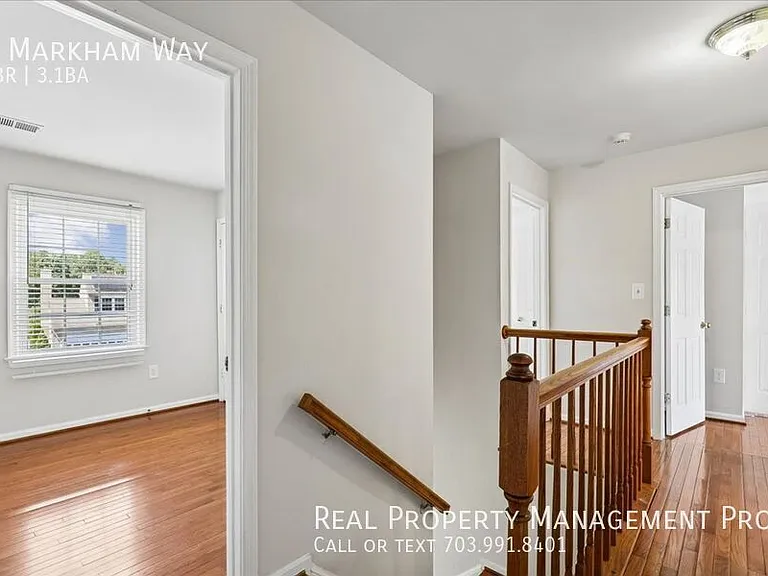 4 Markham Way — Photo 24
