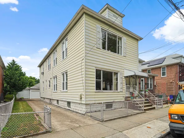 1550 East 54th Street image 1 of 39