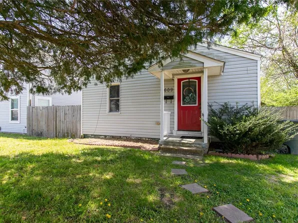 609 Allen St, Hampton, VA 23669