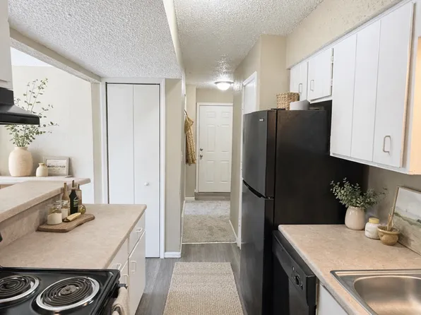 Edgewood Apartments
