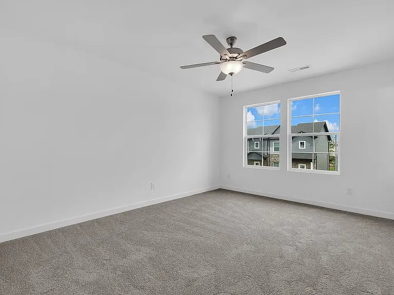 1125 Elliott Williams Pvt Way — Photo 7