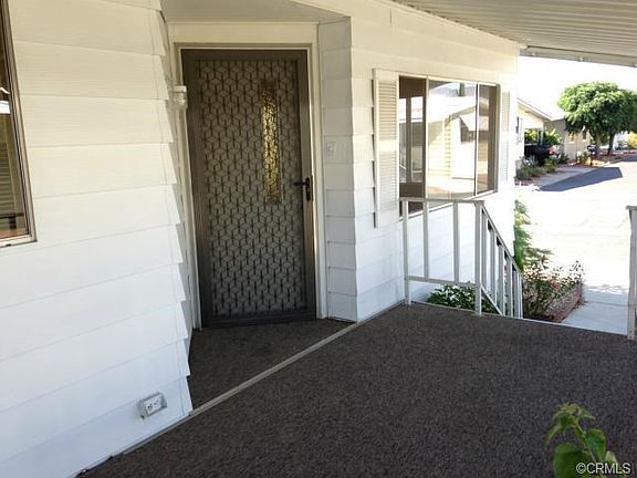 4th image of 1525 W Oakland Ave Space 16