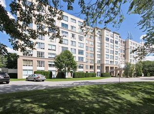 1510 Richmond St #311, London, ON N6G4V2