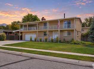 448 E Bridlewood Dr S, Salt Lake City, UT 84107