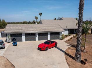 14824 Sunrise Hill Rd, Riverside, CA 92508