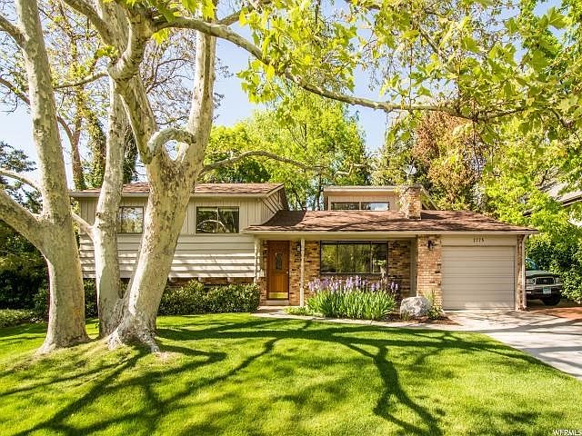 1st image of 2775 E Loredell Dr