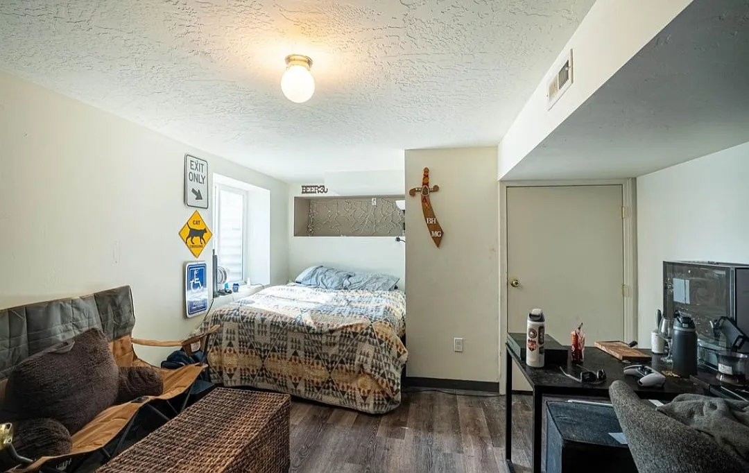4 bed, 2118 sqft, $750 — Photo 2