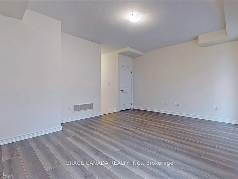 288 Glover Rd S #60 — Photo 4