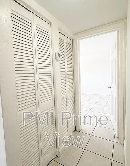 1245 W 24th St #208 — Photo 12