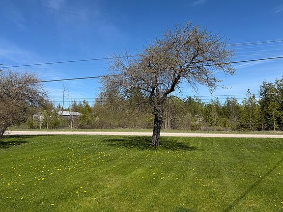 5th image of 6552 Long Lake Rd
