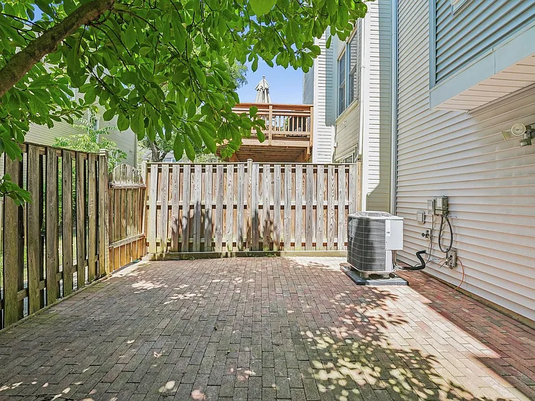 71 Fendall Ave — Photo 33