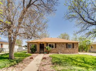 906 Vaughn St, Aurora, CO 80011