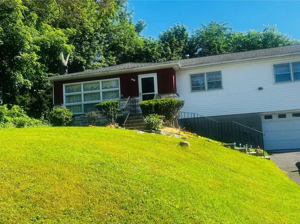 2 Sunny Lane, Monroe, NY 10950