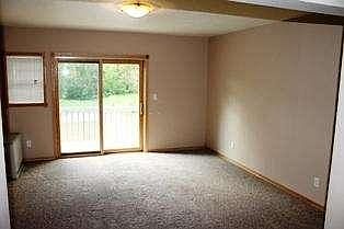 4th image of W21011 State Road 121