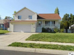 2026 Daves Ave, Moscow, ID 83843