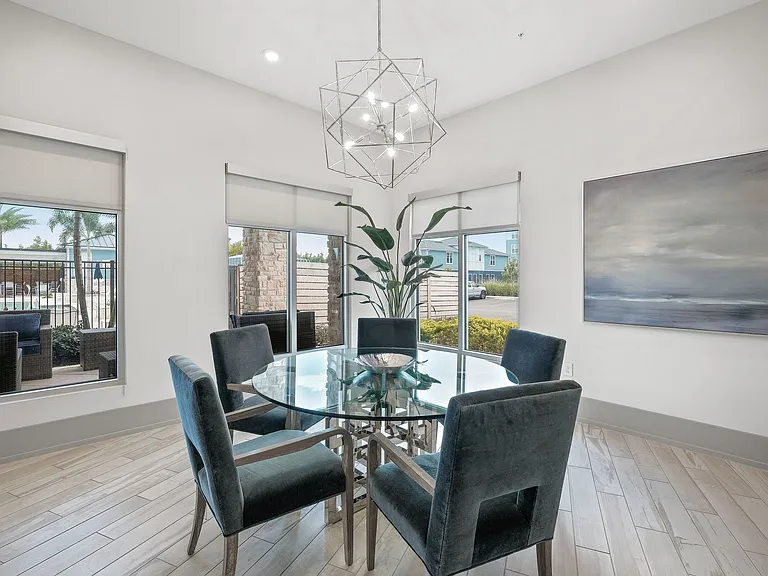 Vue at Belleair — Photo 17