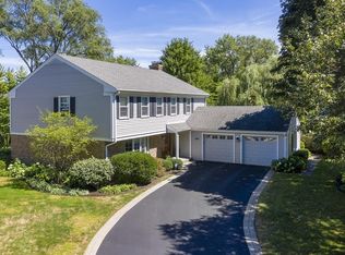 2017 Butternut Ln, Northbrook, IL 60062