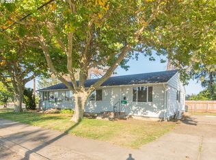 579 19th St, Springfield, OR 97477