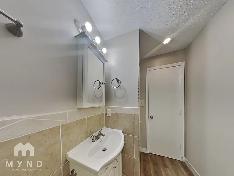 5223 Padre Ln — Photo 15