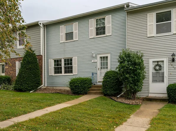 2858 25th St NW, Rochester, MN 55901